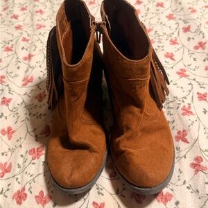 wonder nation Girls Brown Suede Fringe Ankle Boots
